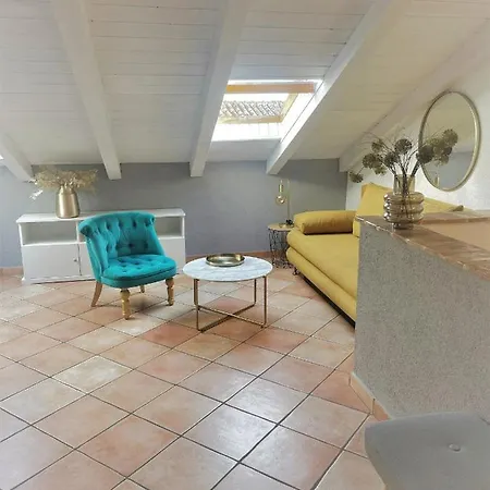 Apartment Papilon