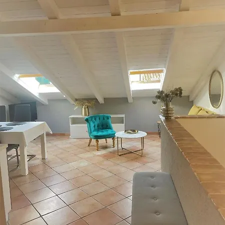 Papilon Apartment Vrsar